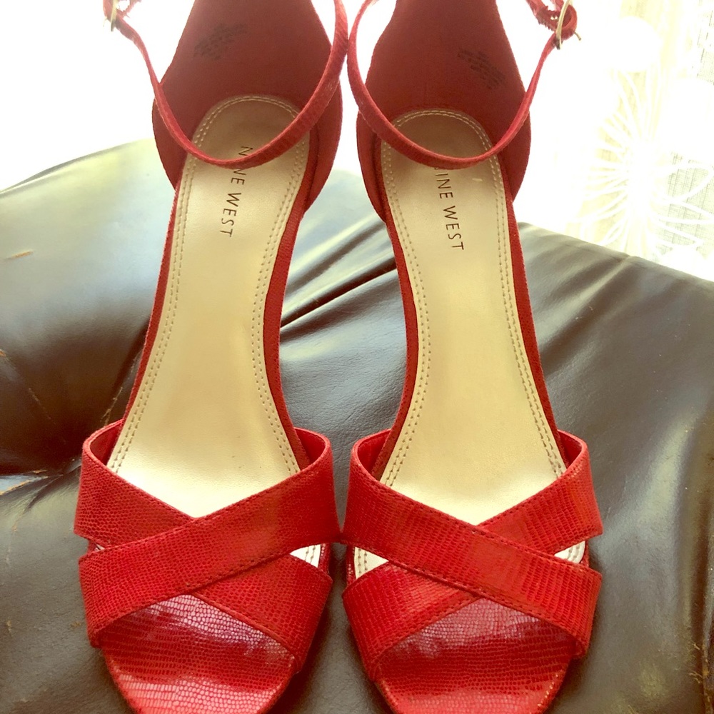 RED- NINE WEST Heels